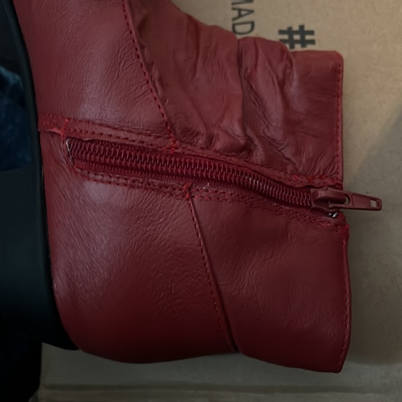 Loretta button BT boots - Picture 4 of 6